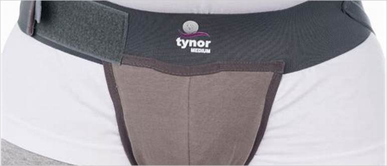 Underwear that supports testicles